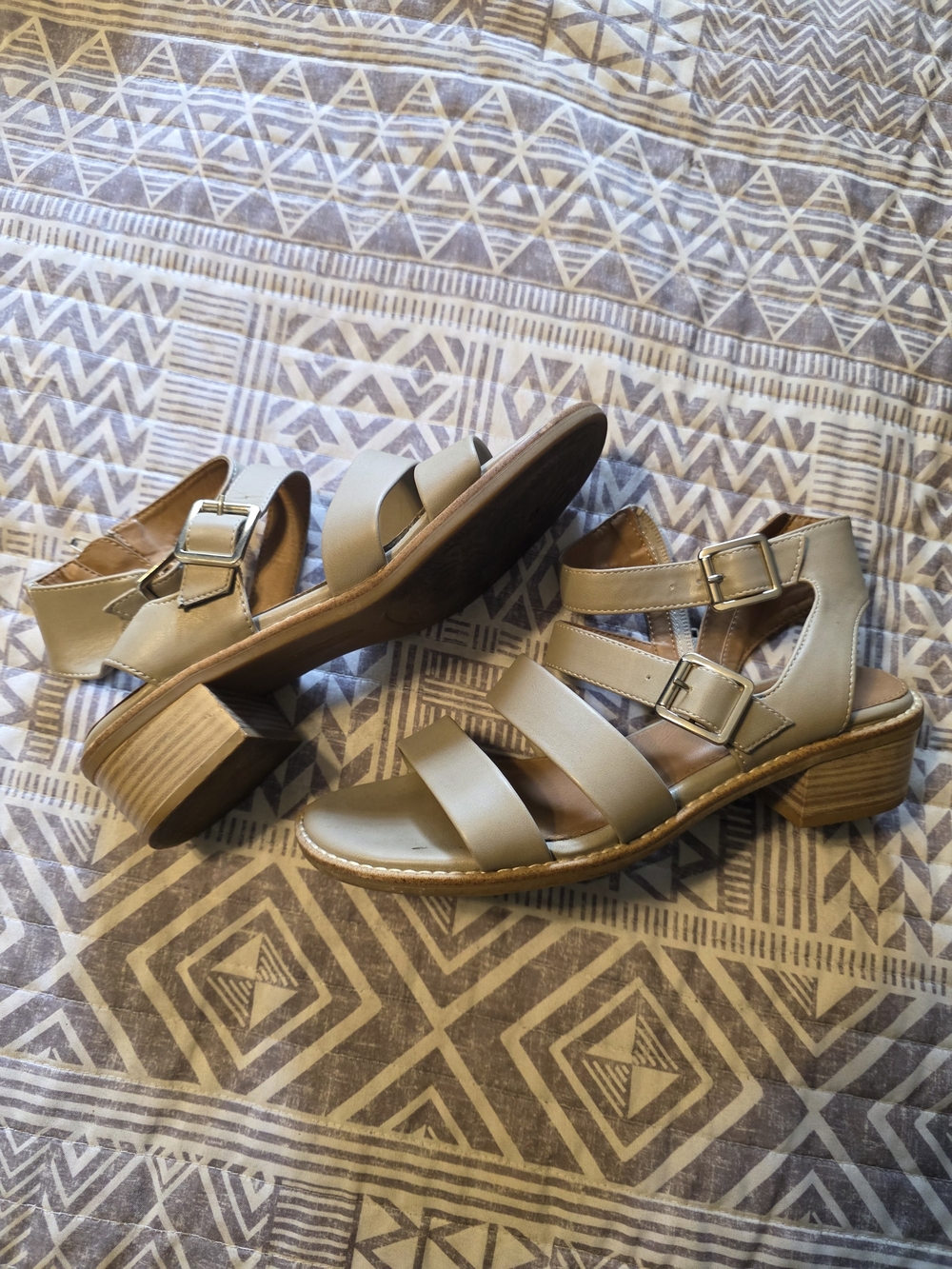 Sofft Women's Tan Leather Mules